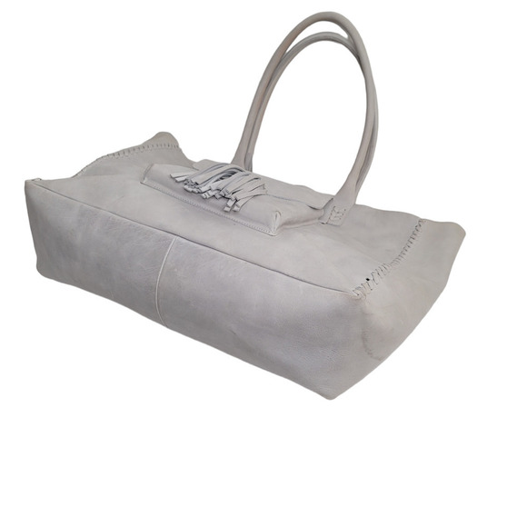 Vallimanca Tote handmade leather bag in light gray color - Picture 8 of 10
